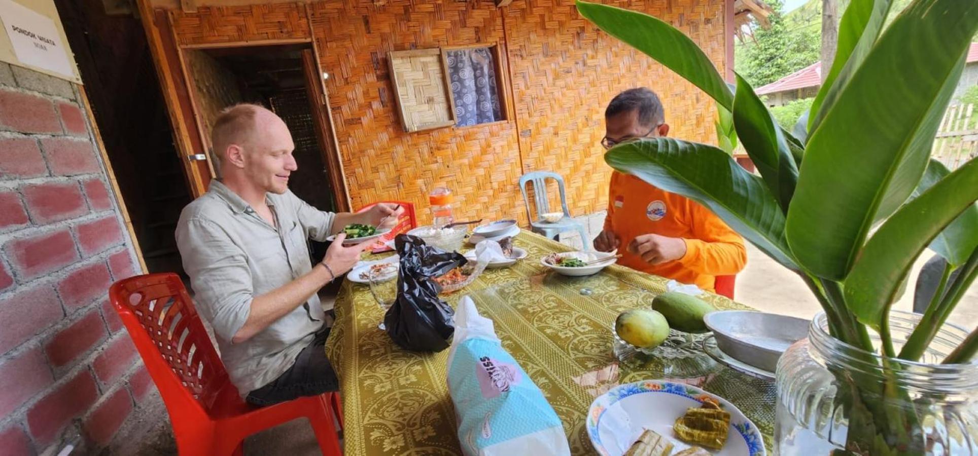 Pondok Wisata Noah Likupang Buitenkant foto